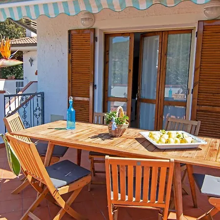 Apartment La Terrazza - Splendido Trilocale A *